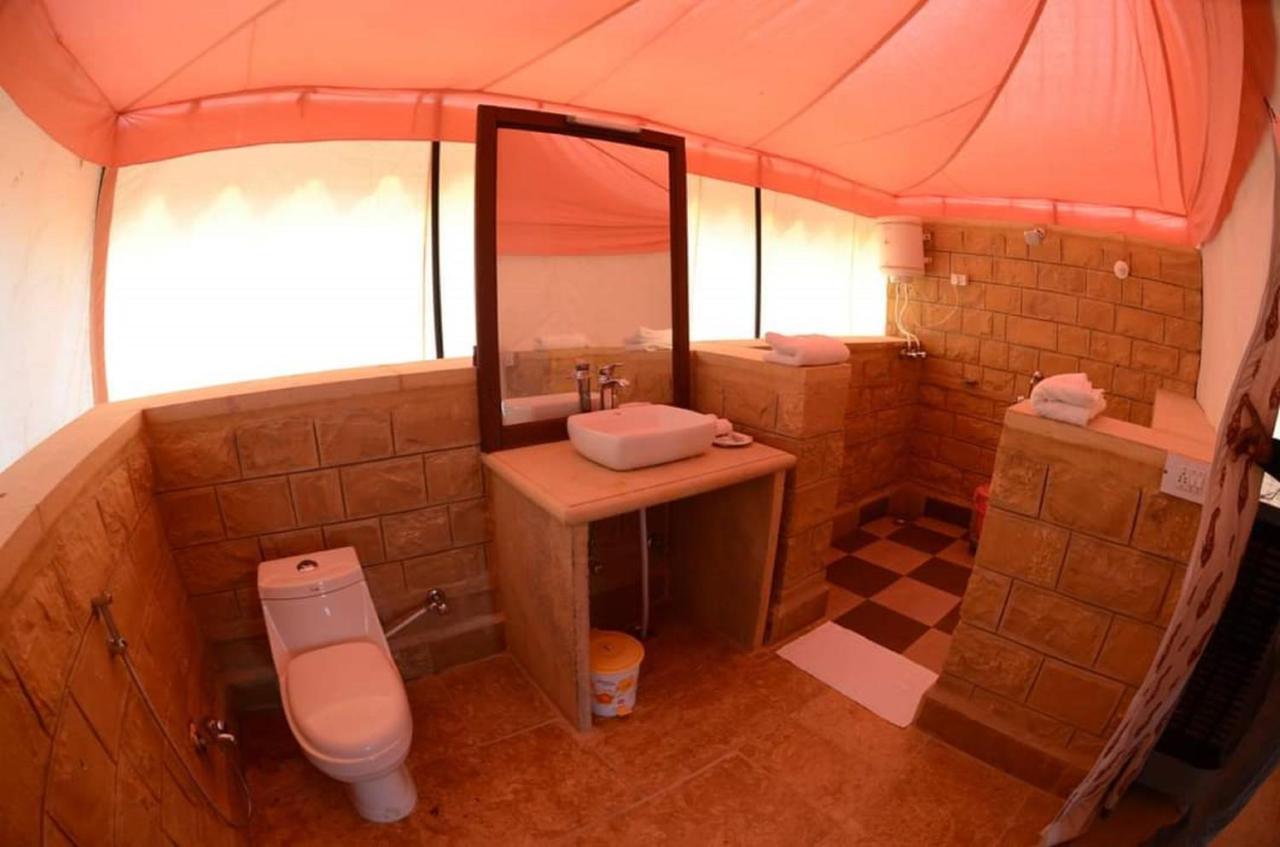 Ozaki Desert Camp & Resort Jaisalmer Esterno foto